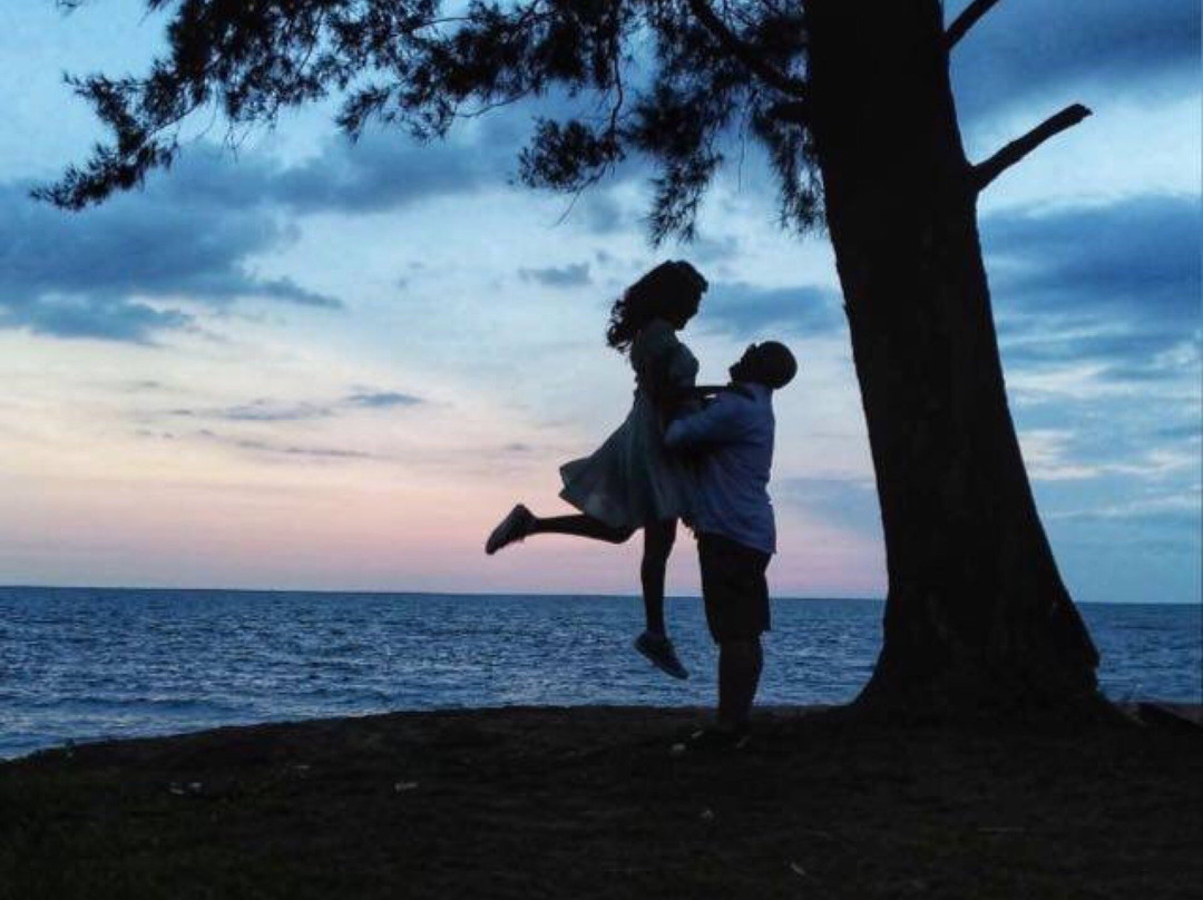 Pesona Bay Sea View Hotel主图