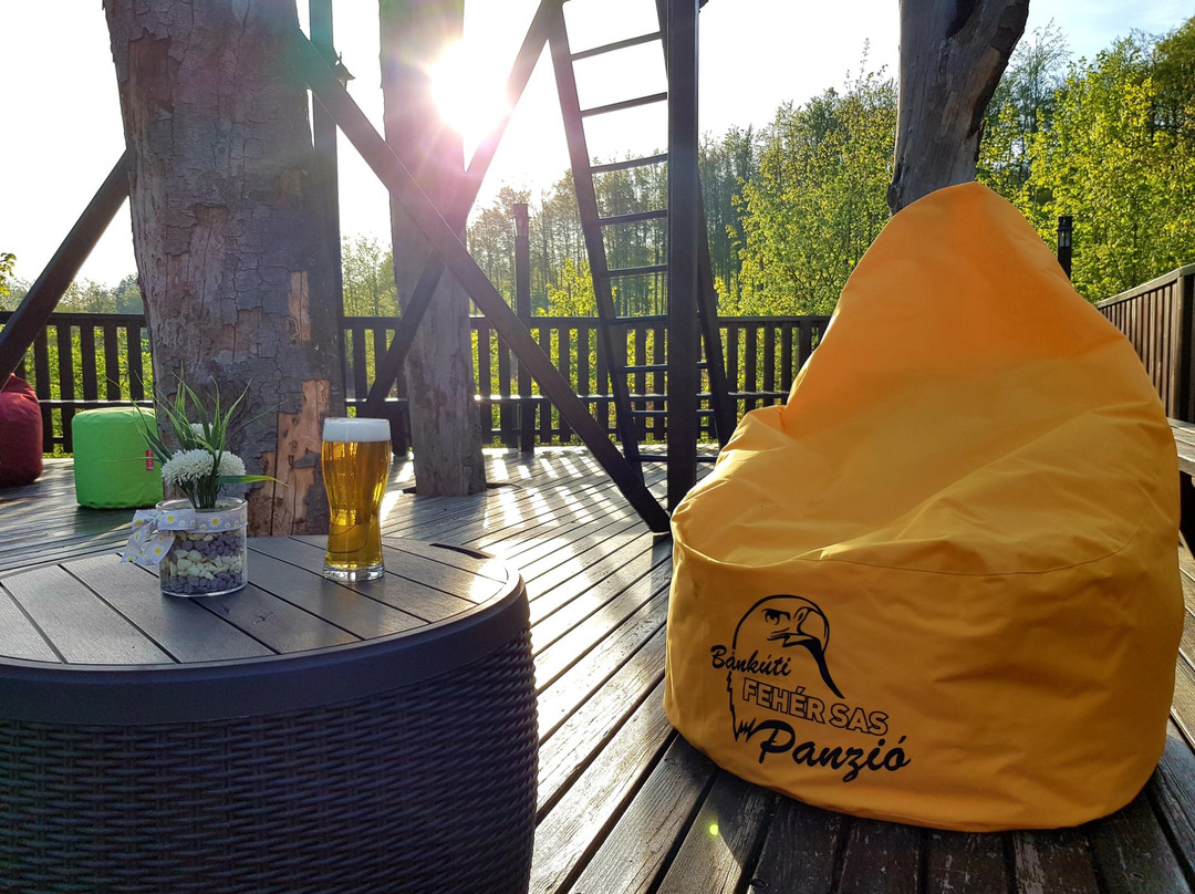 Feher Sas Panzio主图