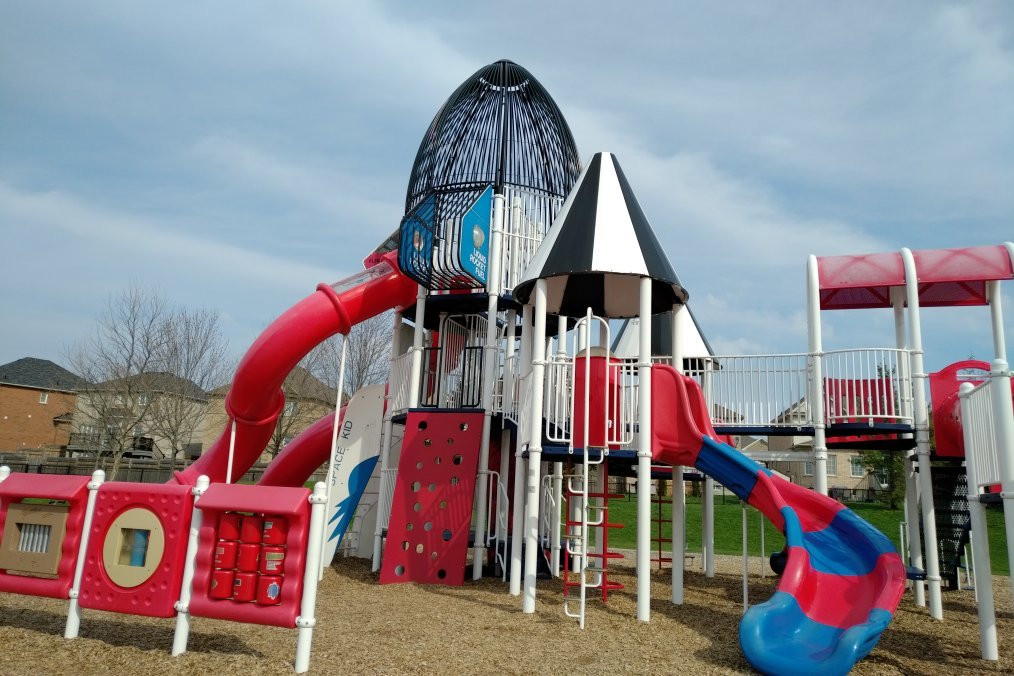 Baycliffe Park-Whitby必去景点