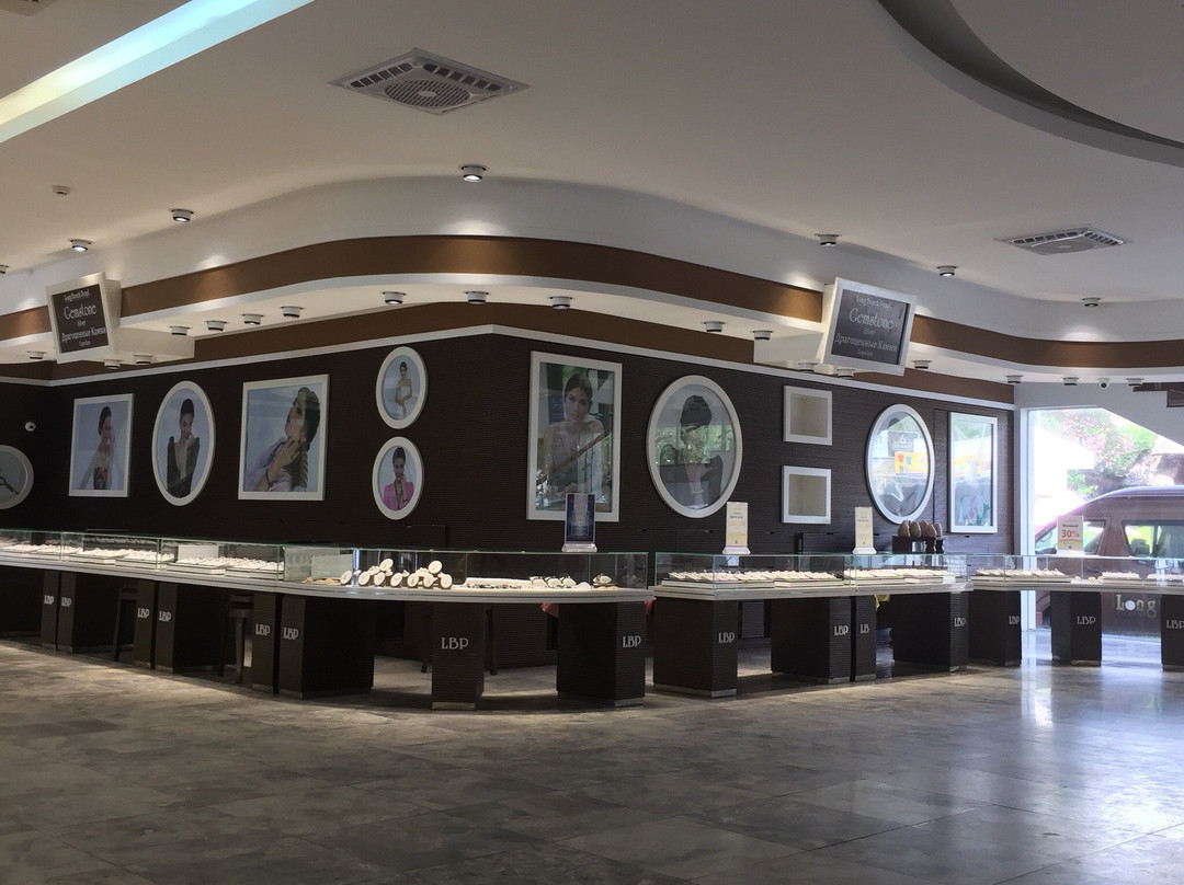 Long Beach pearl-美奈必去景点