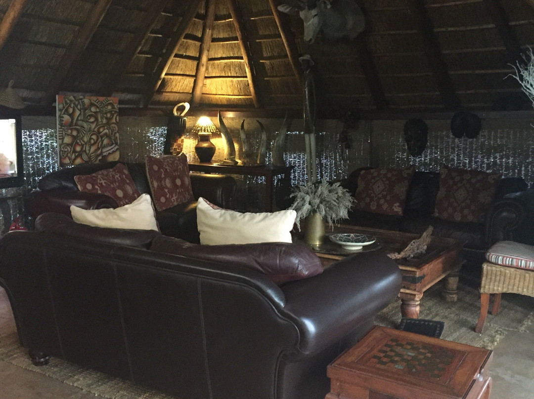 绿洲豪华旅馆主图