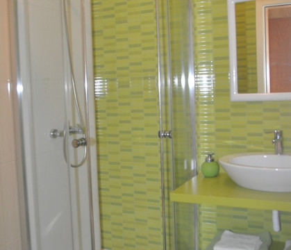 Vale Martinho - Paradise is Real主图