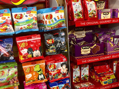 Fuzzywigs Candy Shop-韦尔必去景点