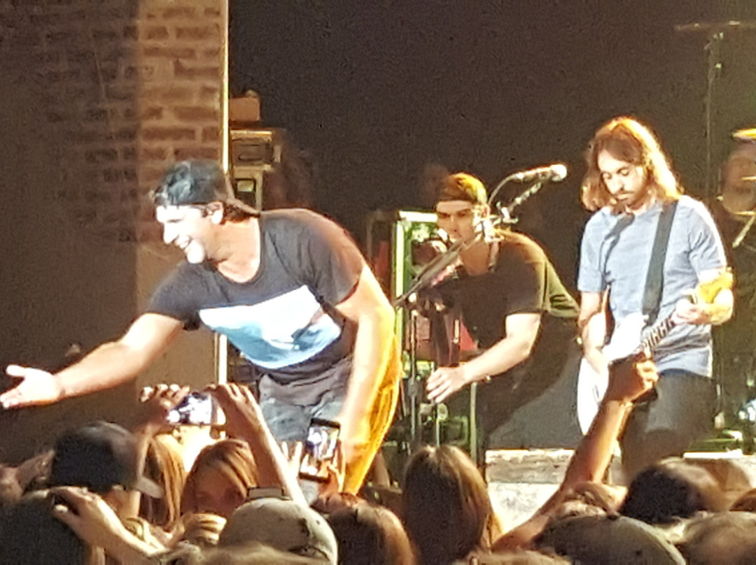 Bluesville Performance Hall-蒂尼卡必去景点