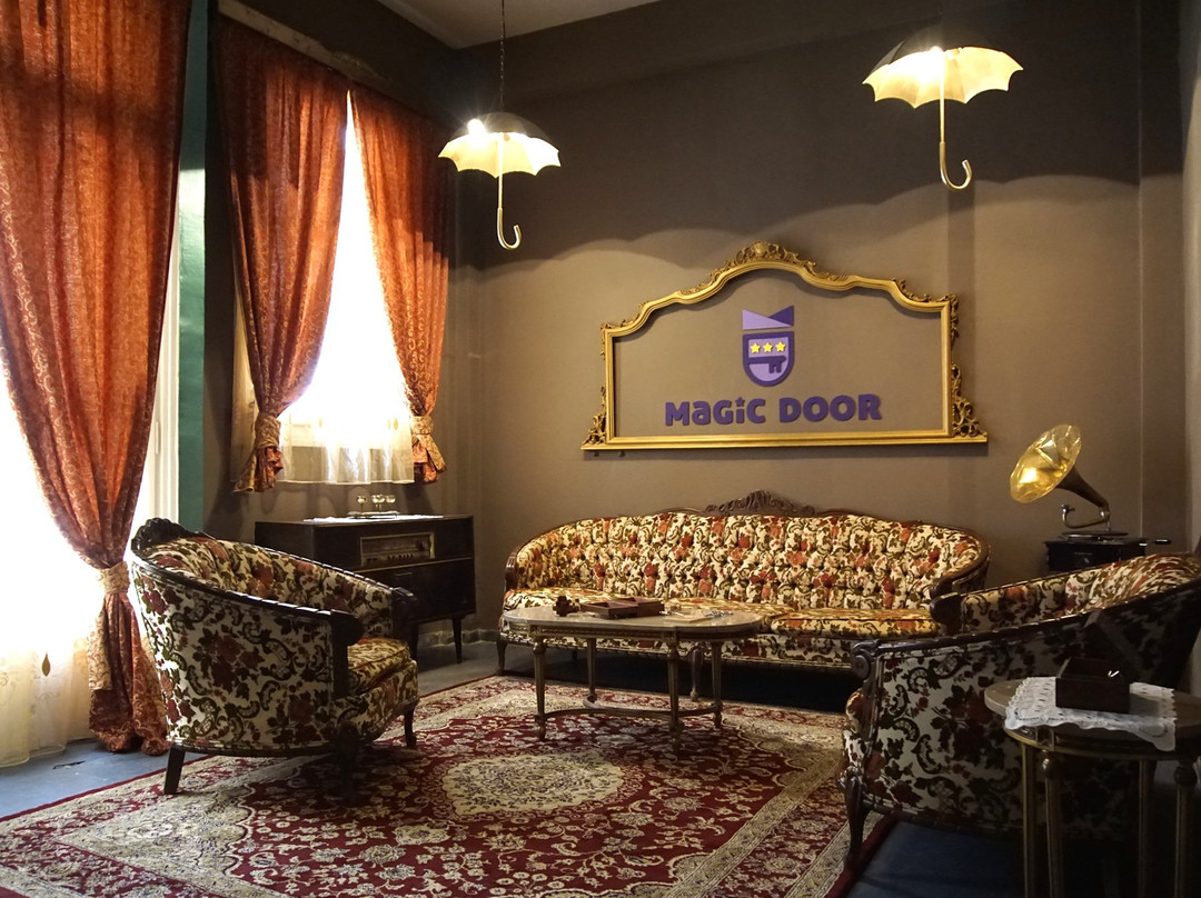 Magic Door-比雷埃夫斯必去景点