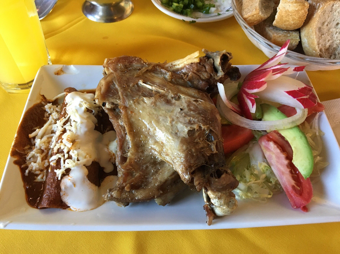 Navajas餐馆和美食-La Fonda del Camino