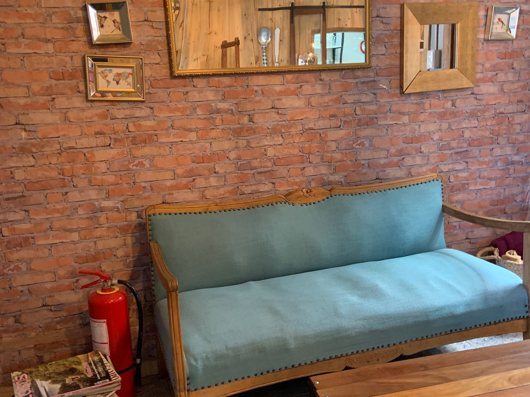 Emma Coffee & Bakery