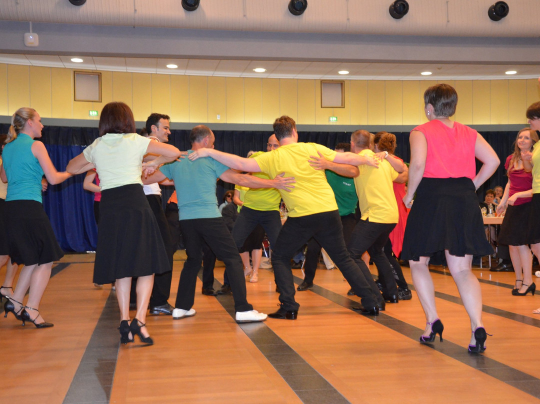 École de danses latines Danse-Salsa-卢森堡城必去景点