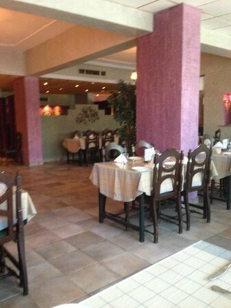 Paradise Cafe Restaurant