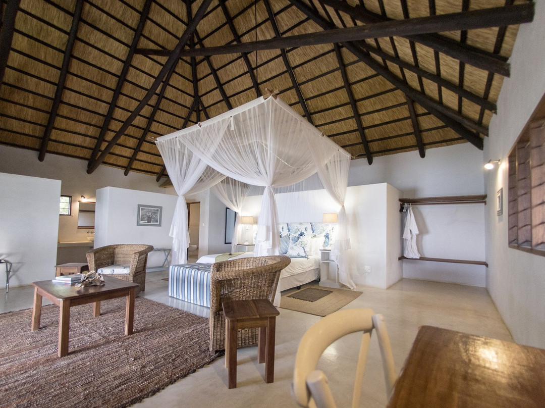 Ossimba Beach Lodge