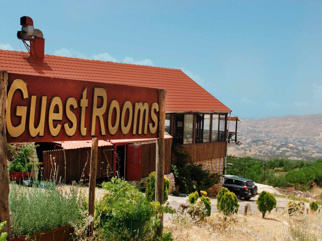 Barouk酒店住宿-Tourist Restaurant & Guest House