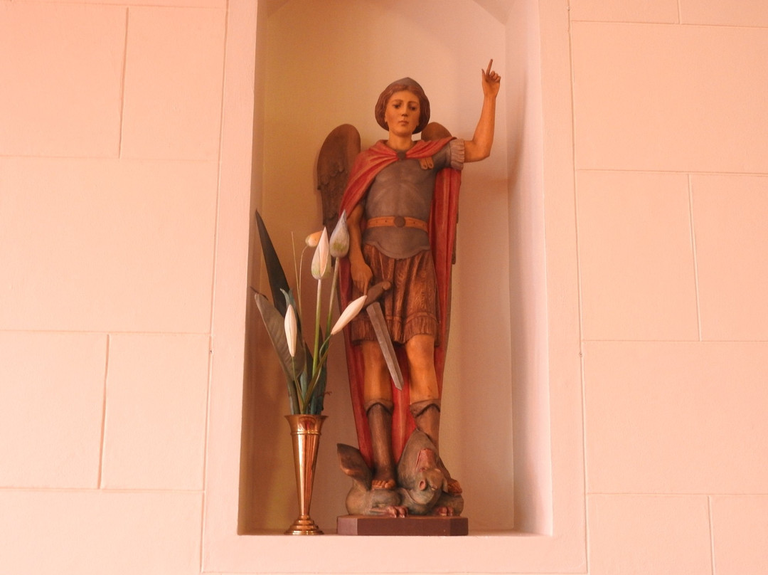 St Michael's Church-特拉拉尔根必去景点