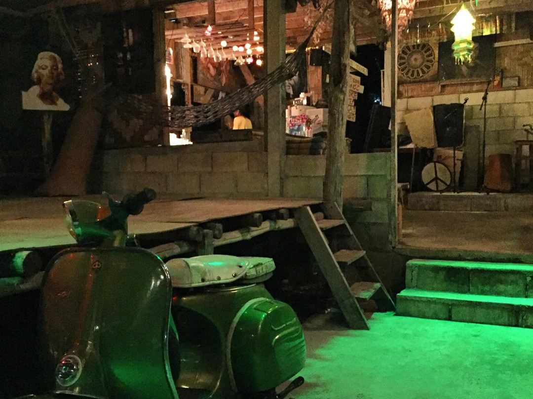 lazy Bar-Nong Thale必去景点