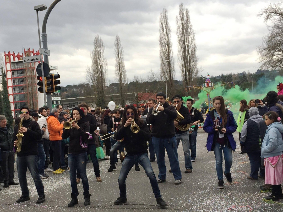 CiacciaBanda StreetBand - Sguerguenze Musicali Itineranti景点图片