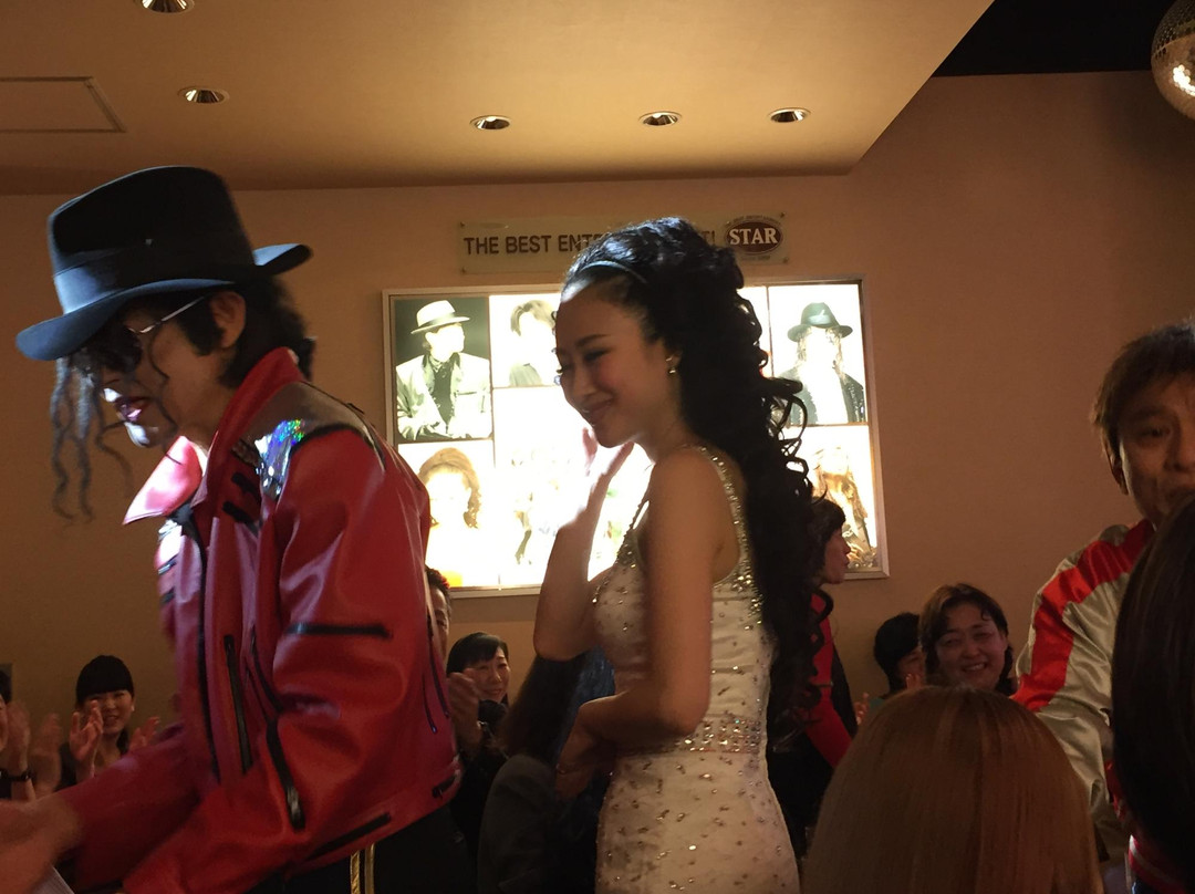 Monomane Entertainment House Star-Roppongi必去景点
