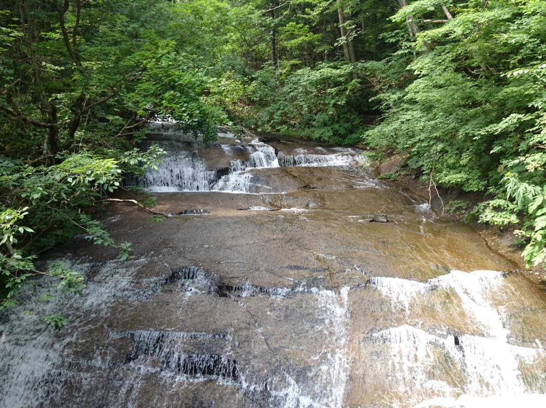 Rarumanai Waterfall-惠庭市必去景点