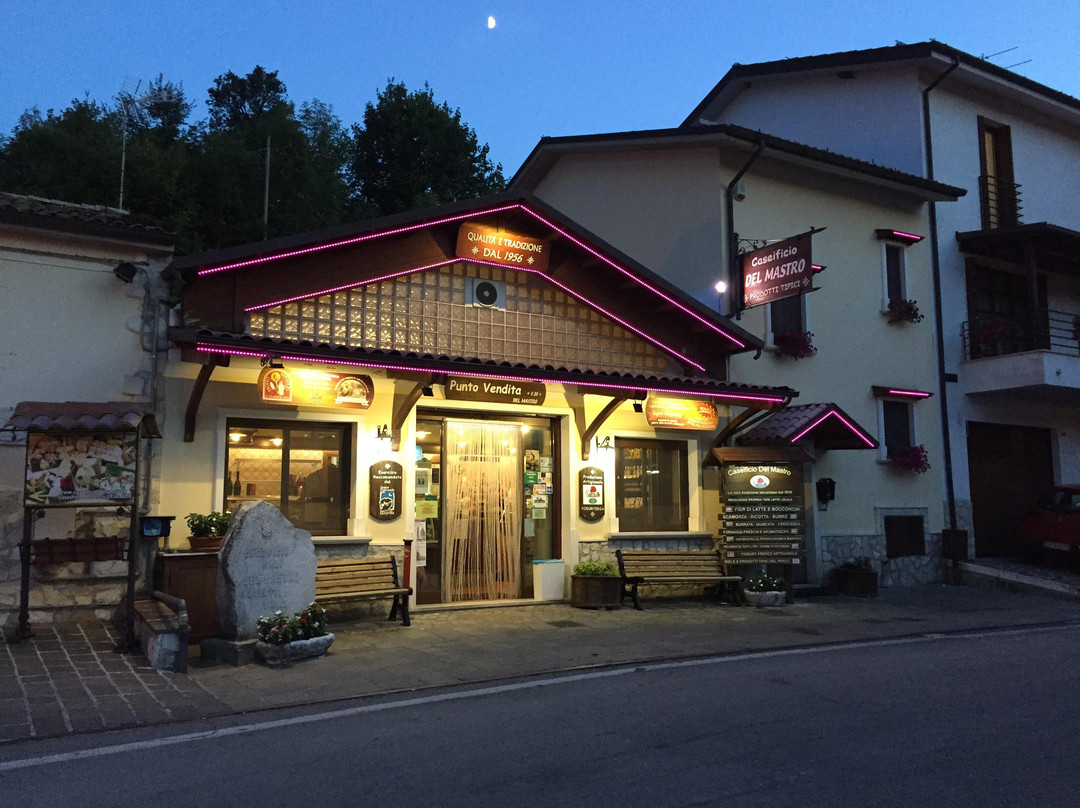 Roccacaramanico旅游景点-Caseificio F.lli Del Mastro