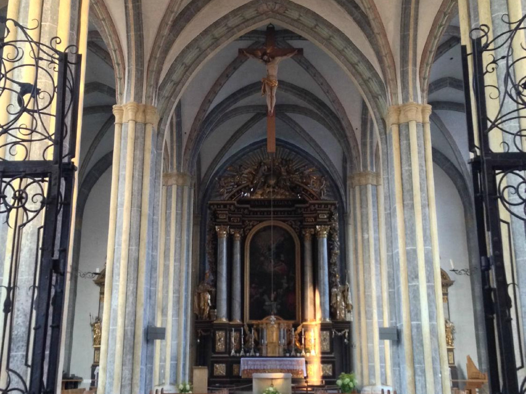 Stiftskirche-Laufen必去景点