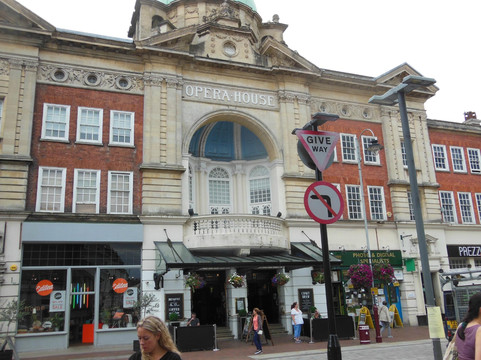 The Opera House-皇家滕布里奇韦尔斯必去景点