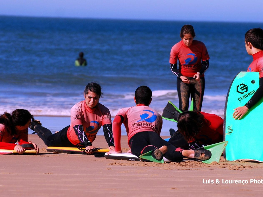 7th Essence School of Surf & Bodyboard-Linda-a-Velha必去景点