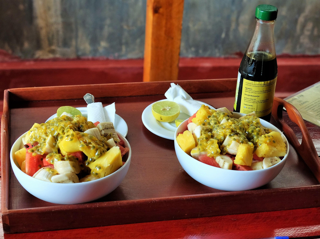 Ecowave Travels-阿鲁甘湾必去景点