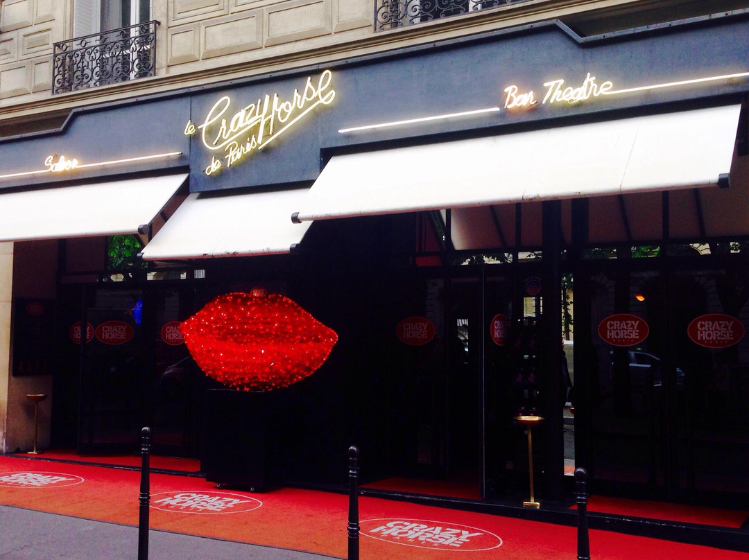 疯马秀-巴黎必去景点