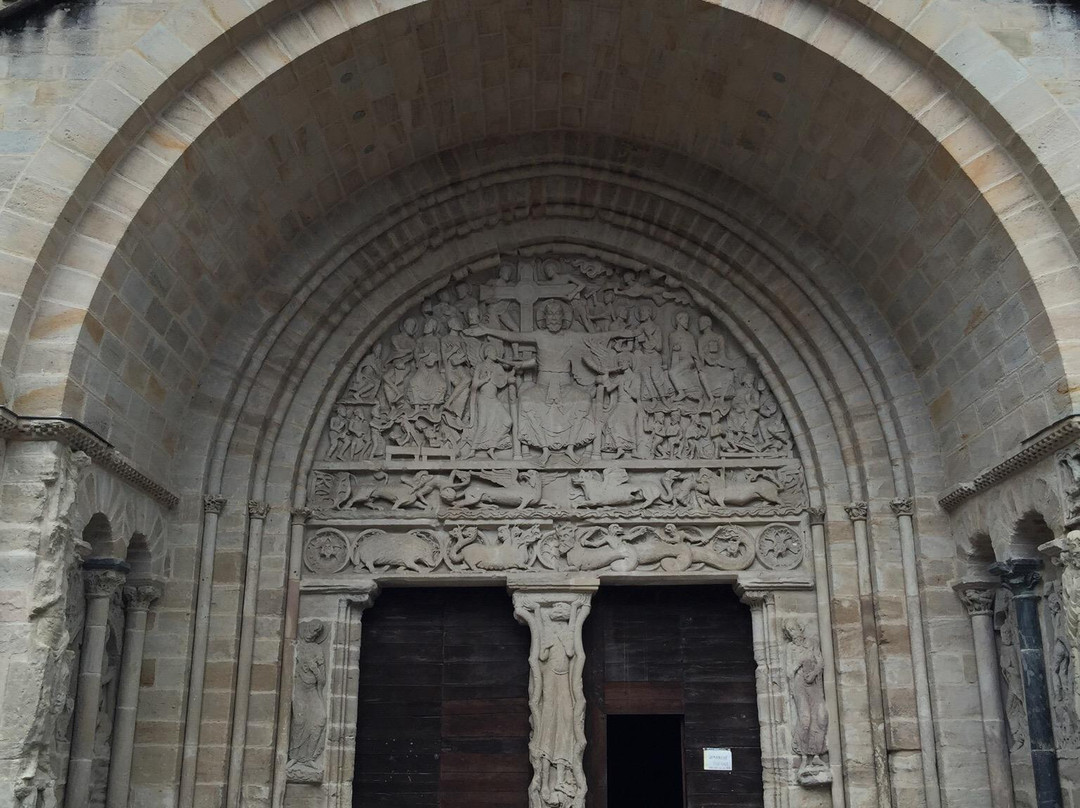 Abbatiale Saint-Pierre景点图片