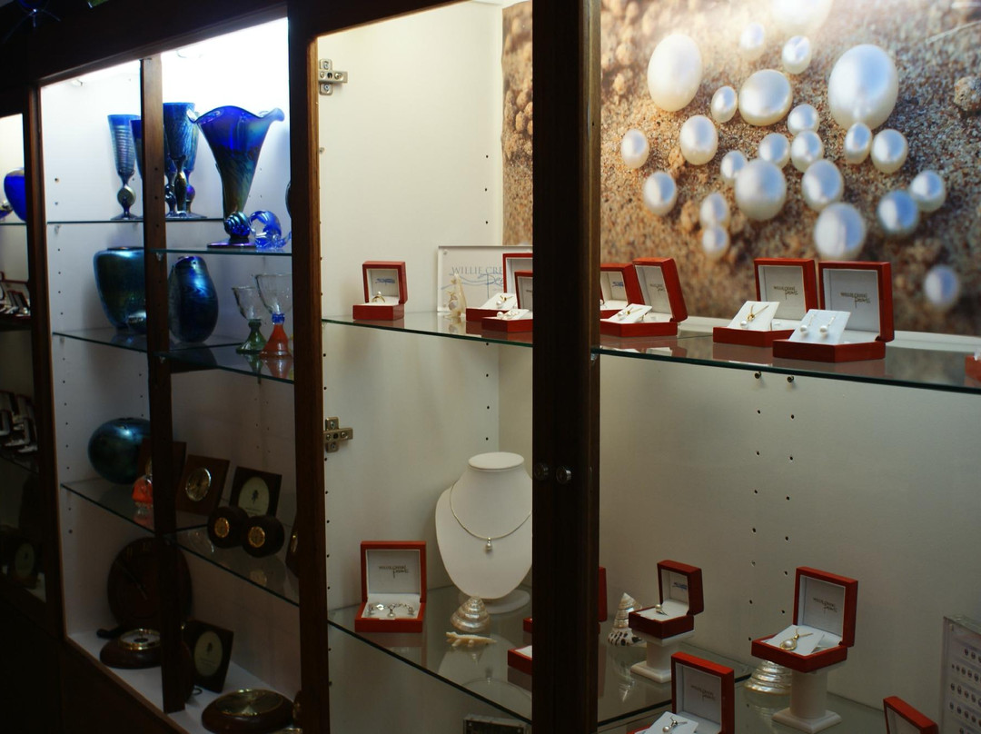 John Streater Fine Furniture Gallery-雅林角必去景点