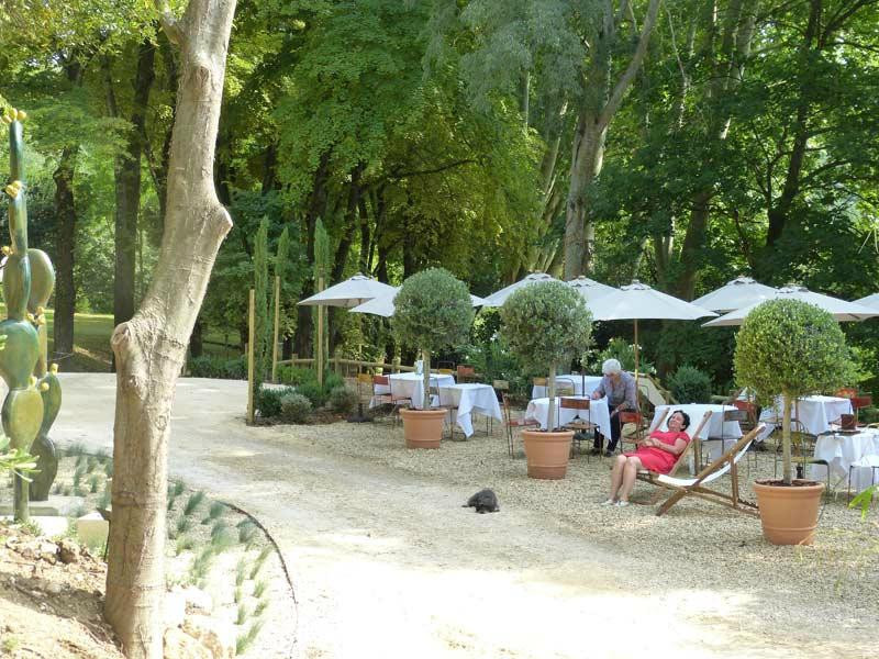 Le Jardin Des Oules-Saint-Victor-des-Oules必去景点