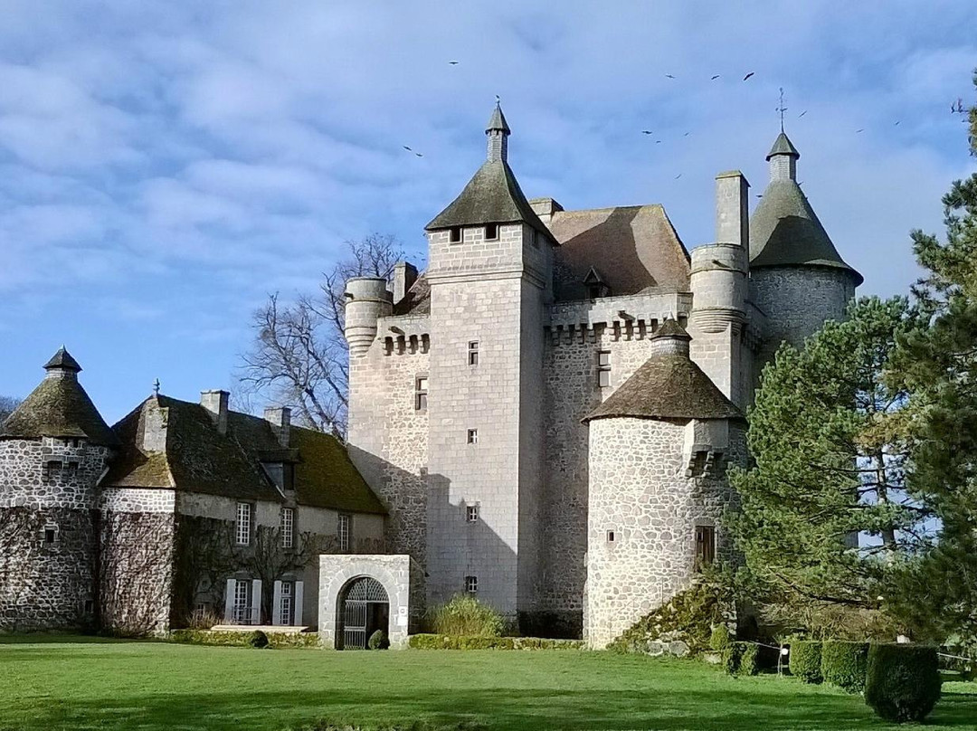 La Souterraine酒店住宿-La Chataigne Doree