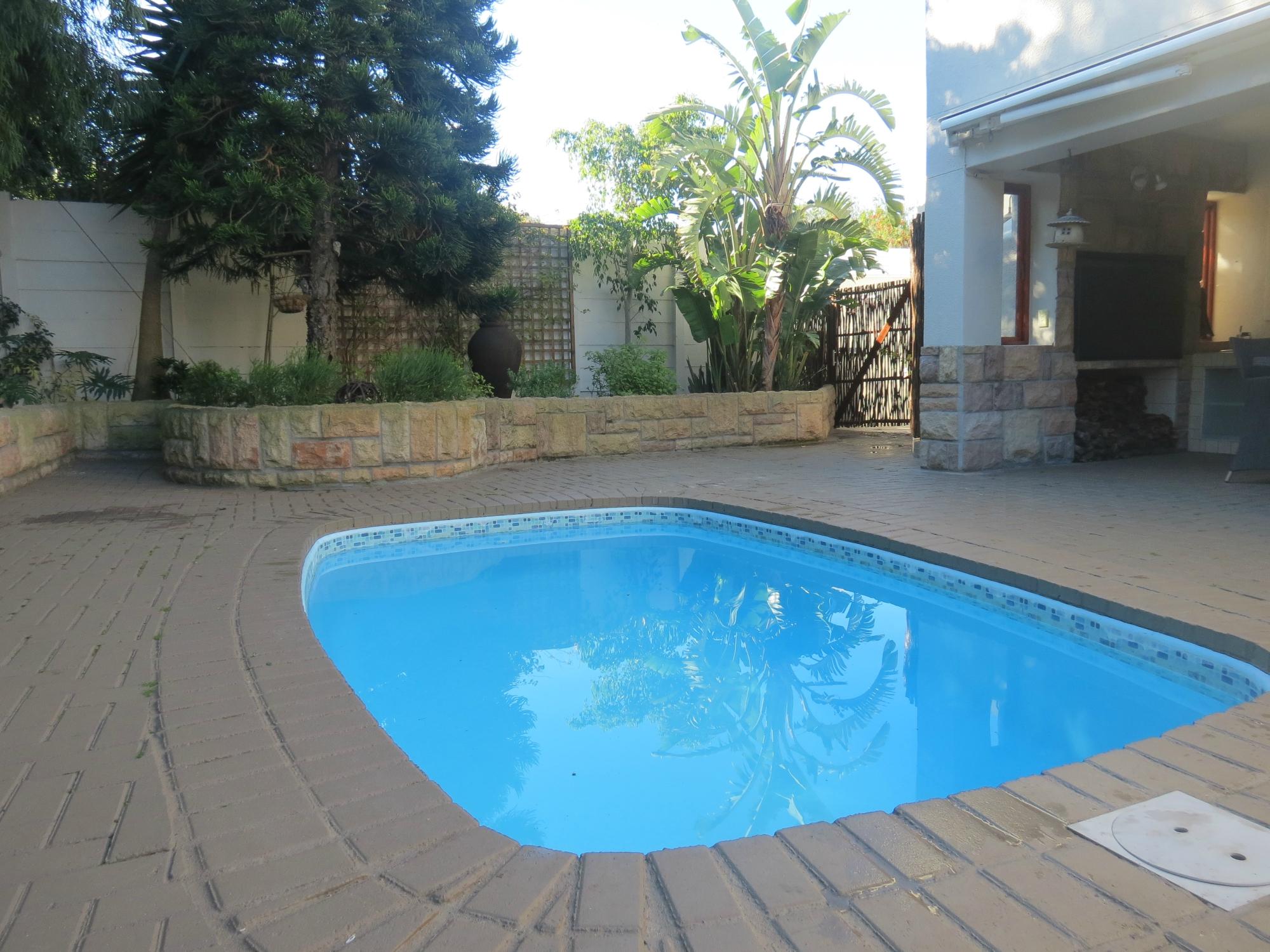 The White Elephant Guesthouse-官方