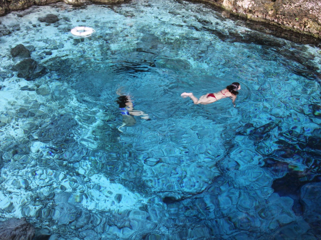 Hoyo Azul-蓬塔卡纳必去景点