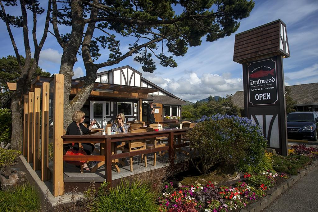 Driftwood Restaurant & Lounge主图