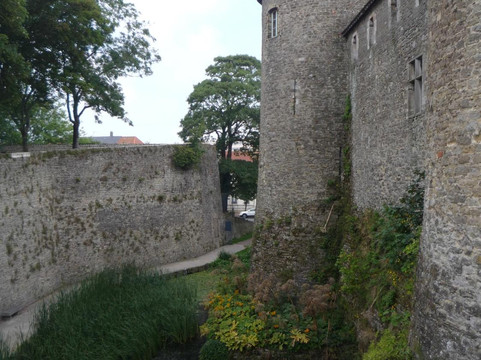 Chateau Comtal Musée de Boulogne-sur-Mer-滨海布洛涅必去景点