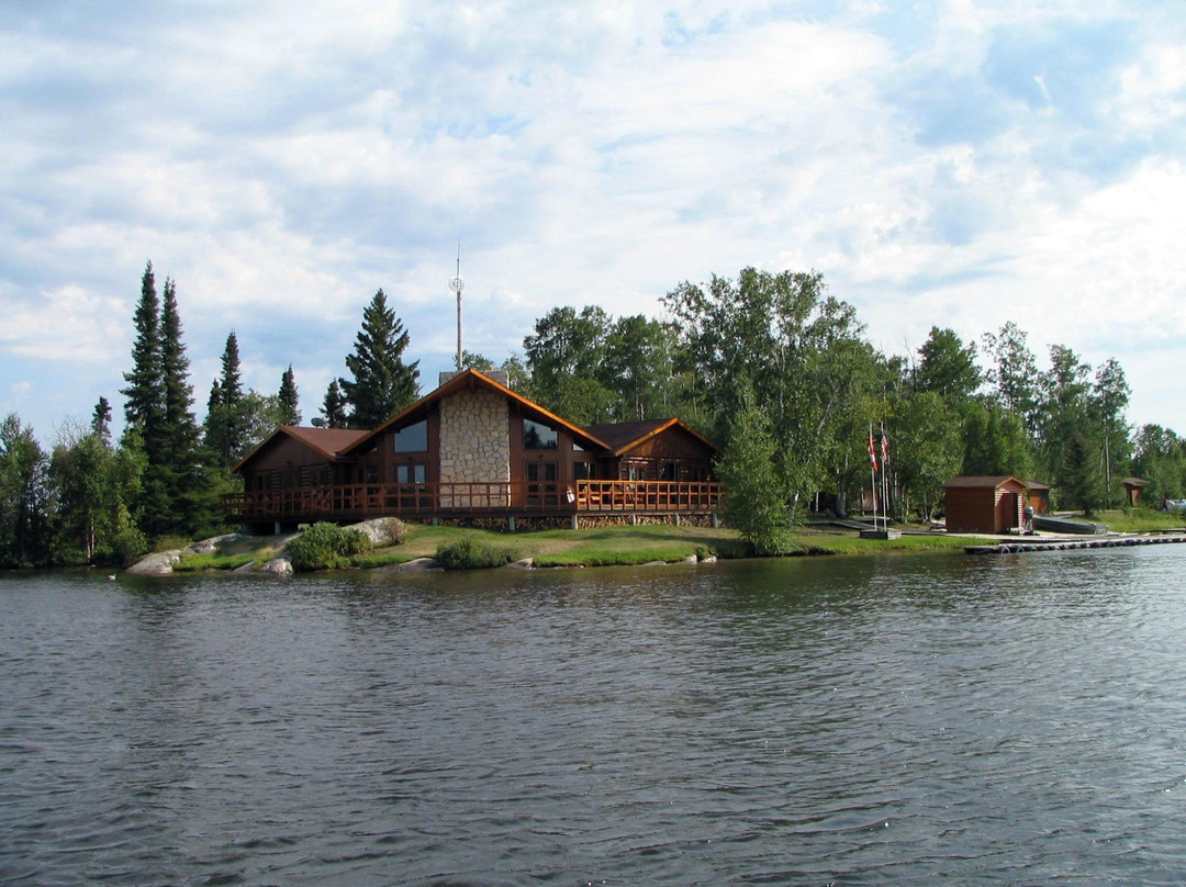 Kississing Lake Lodge
