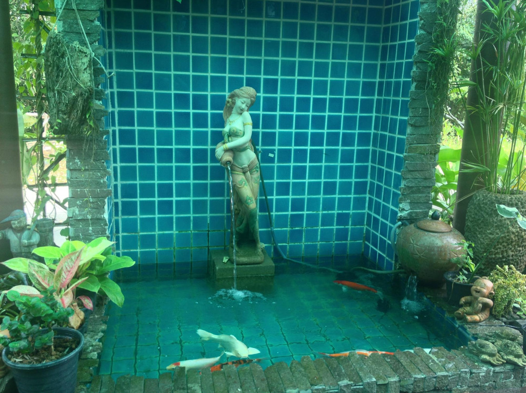 班蒲度假村主图