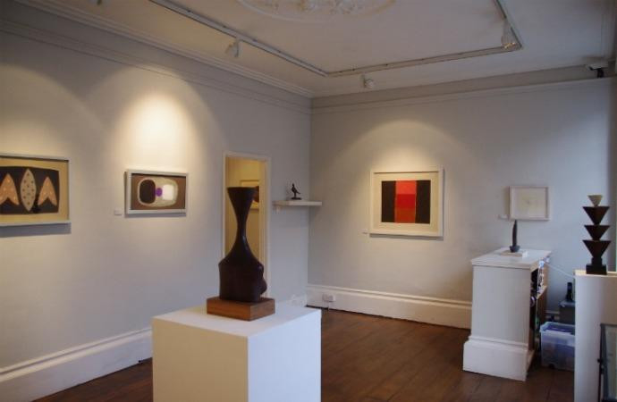 Stoneman Gallery-彭赞斯必去景点