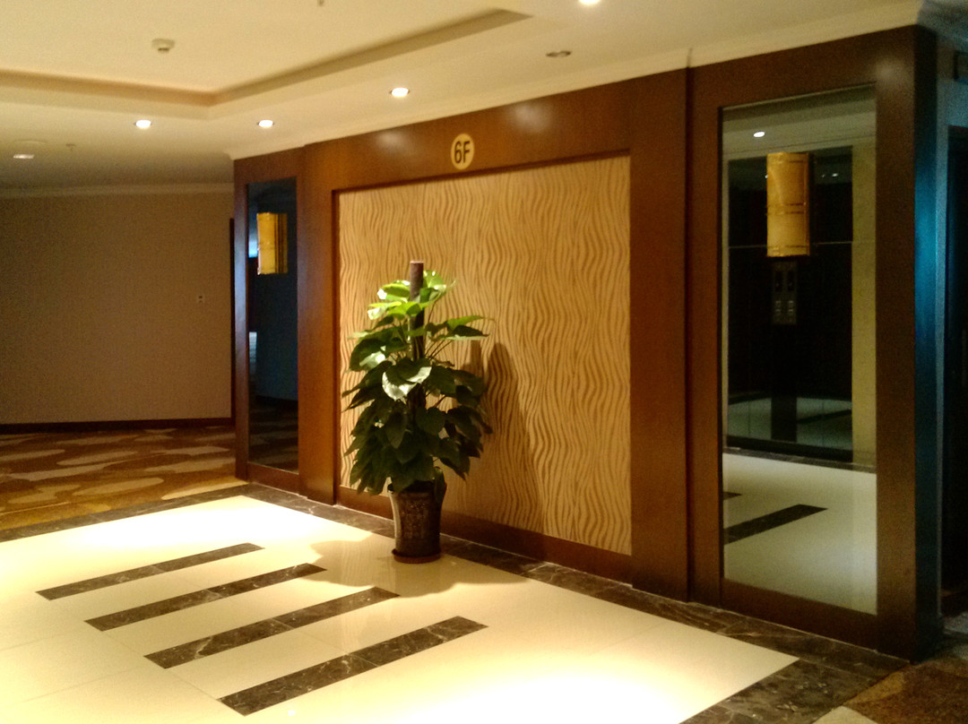 阆中桃园国际大酒店（阆中古城店）主图