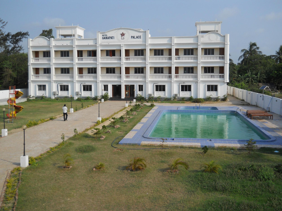 Hotel Ganapati Palace