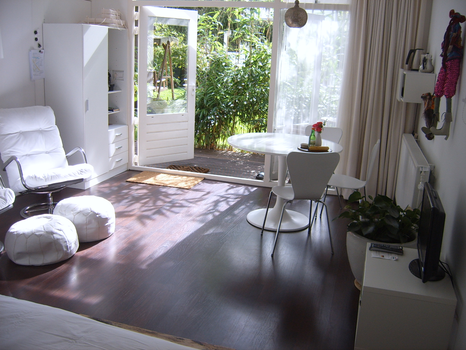 Achter het witte huis-官方