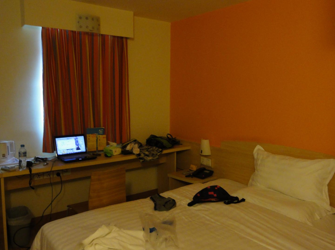 7天深圳大学店主图