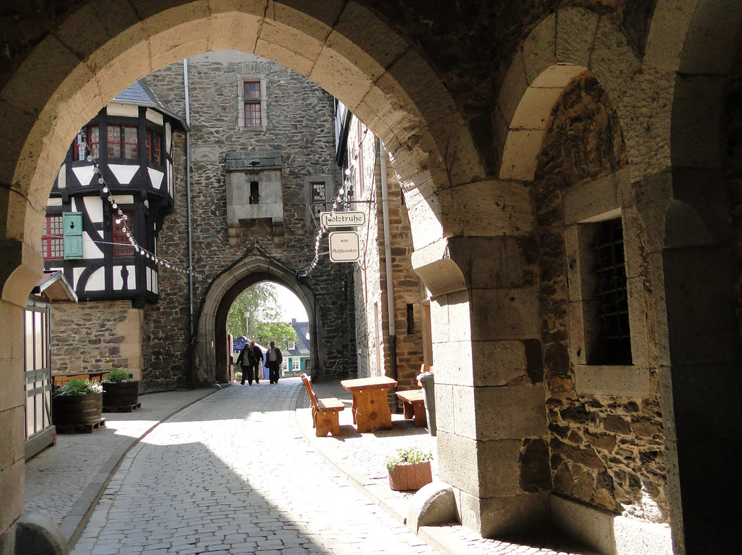 Schloss Burg景点图片