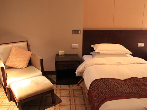 曙光国际大酒店主图