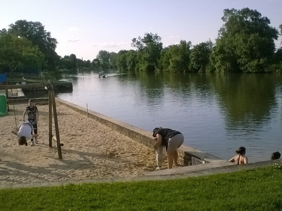 Plage de Port d'Envaux景点图片