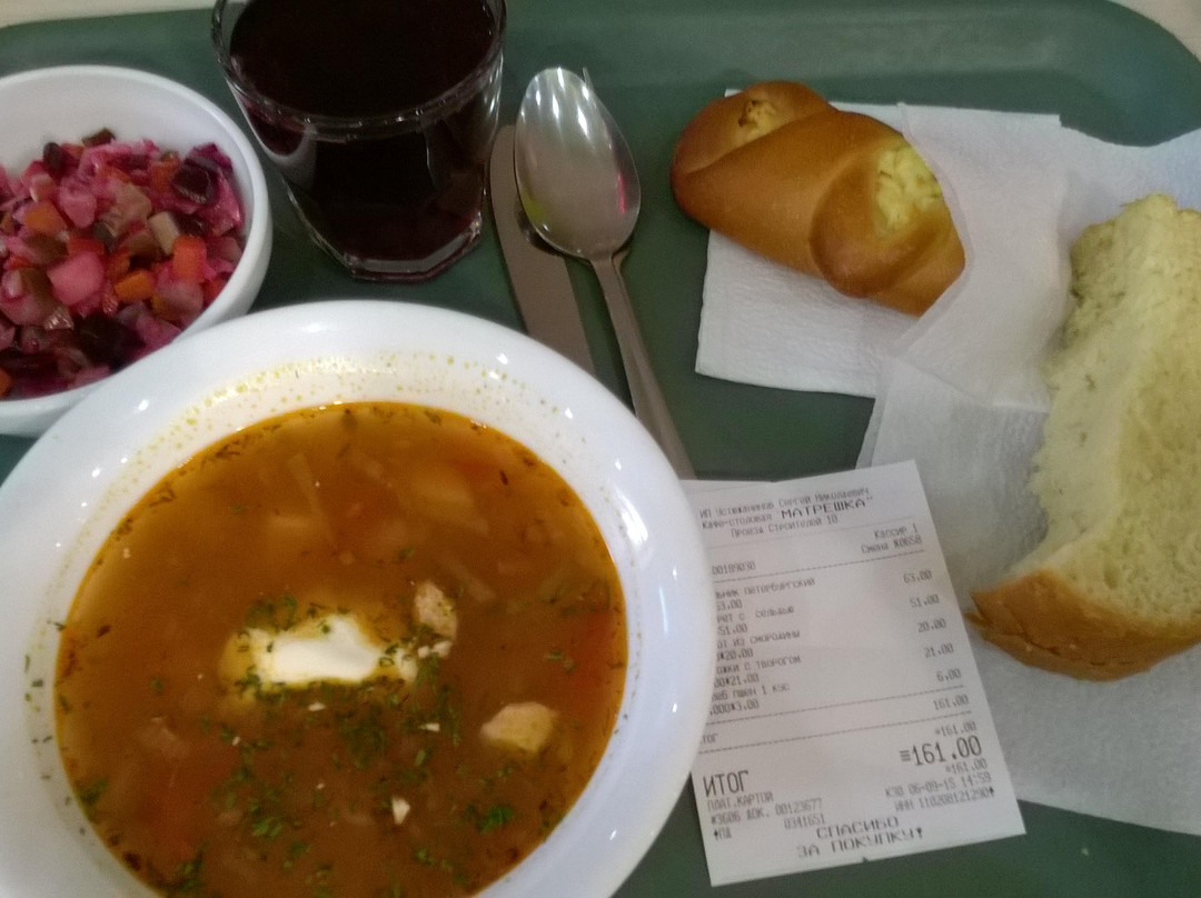 Ukhta餐馆和美食-Matryoshka