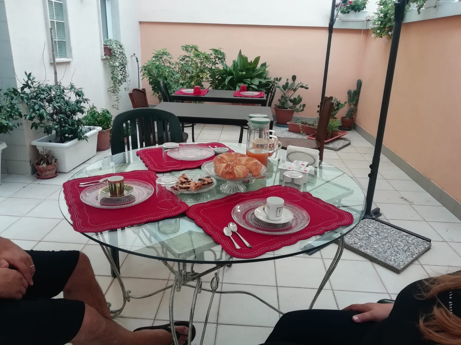 Miro B&B-官方