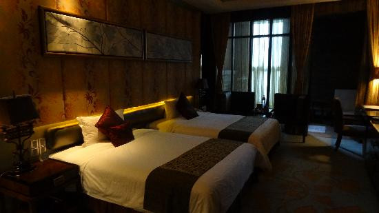 贝迪颐园温泉旅游度假酒店主图