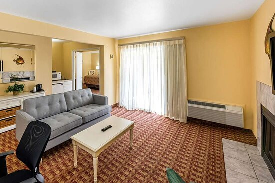 Quality Inn and Suites Capitola By the Sea主图