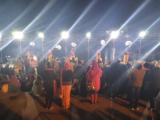 narmada river puja-贾巴尔普尔必去景点