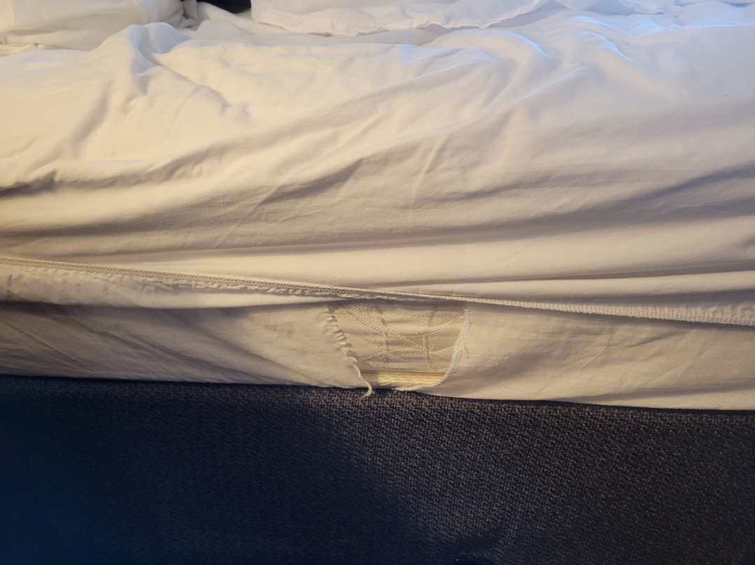 Fairmont Hot Springs Resort主图